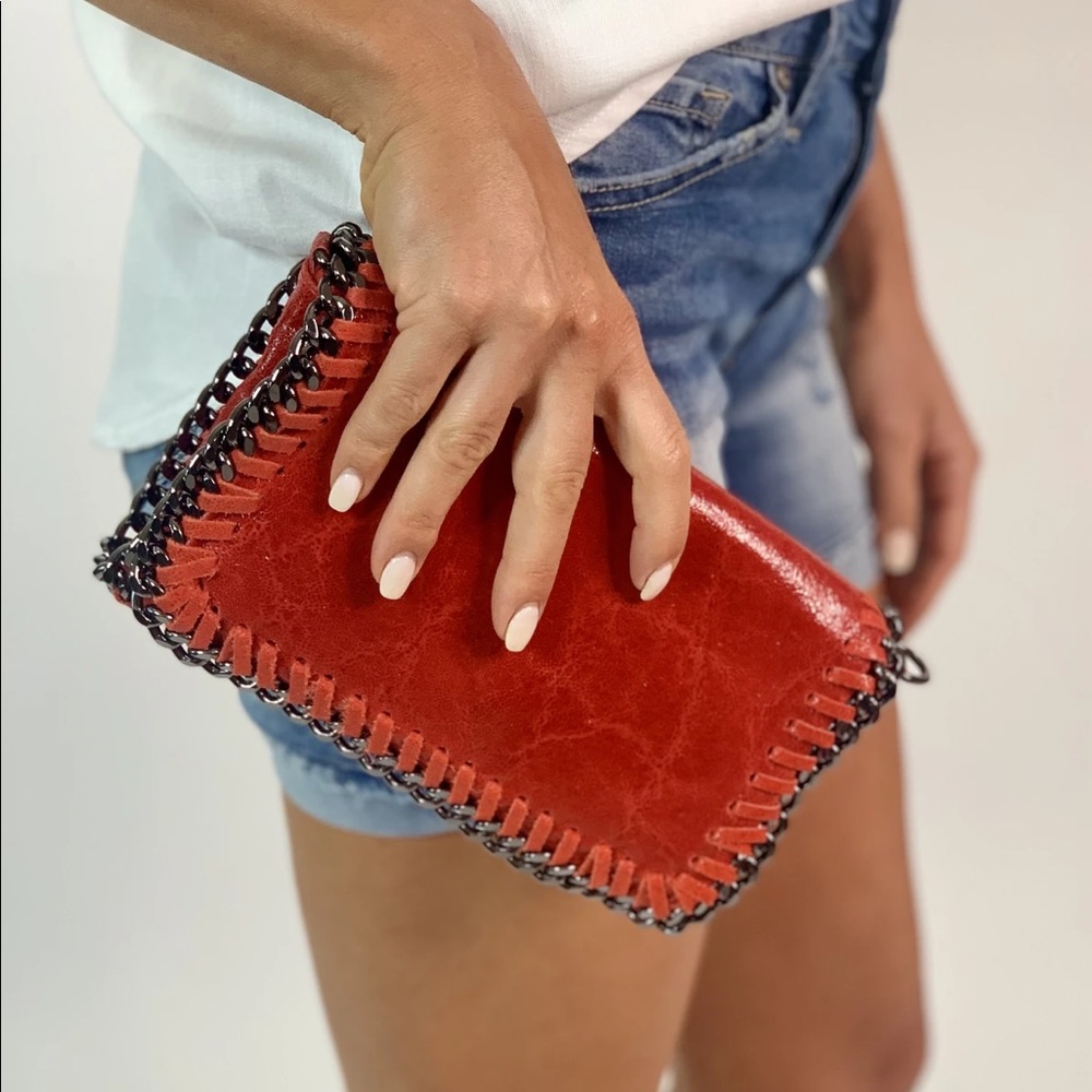 German Fuentes Chained Leather Crossbody Bag - Red